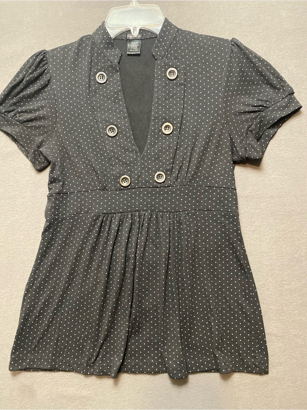 Maurices Black Polka Dot V-Neck Button Front Top Size Large